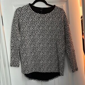 Forever 21 Monochrome Knit Top